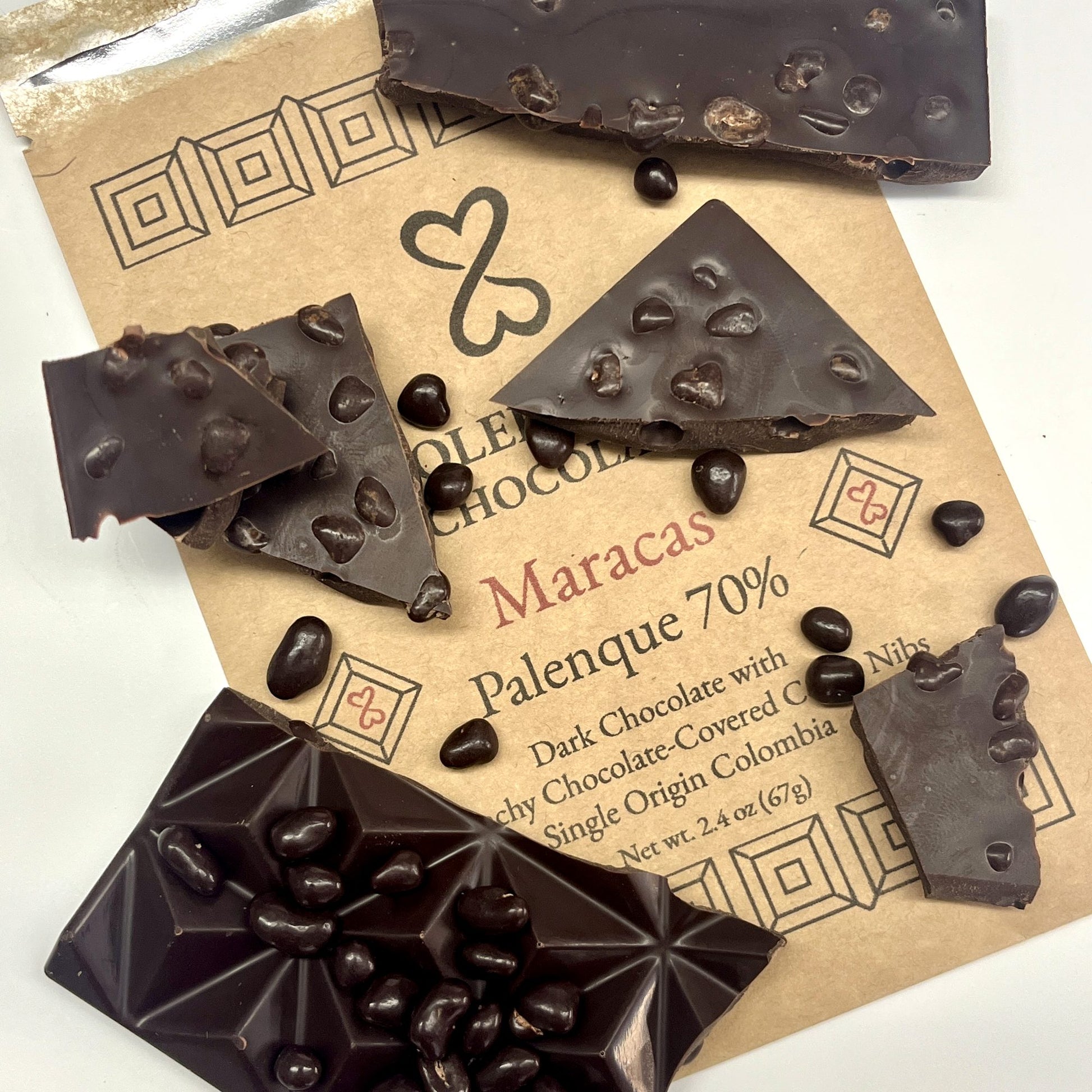 Broken Maracas Palenque 70% chocolate pieces and cacao nibs on the package